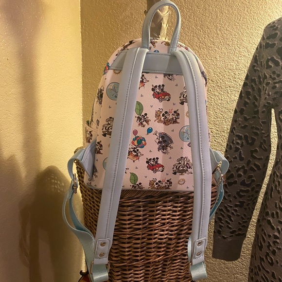 Disney Mickey Mouse back pack - Picture 9 of 11